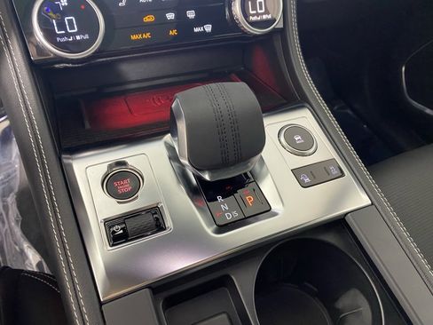 Used 2025 Jaguar F-PACE R-Dynamic S image 19