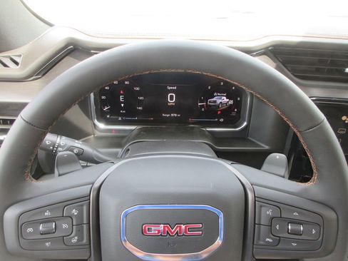 New 2026 GMC Sierra 1500 AT4 AWD/4WD image 21
