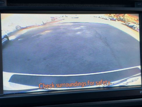 Used 2013 Toyota Highlander SE image 22