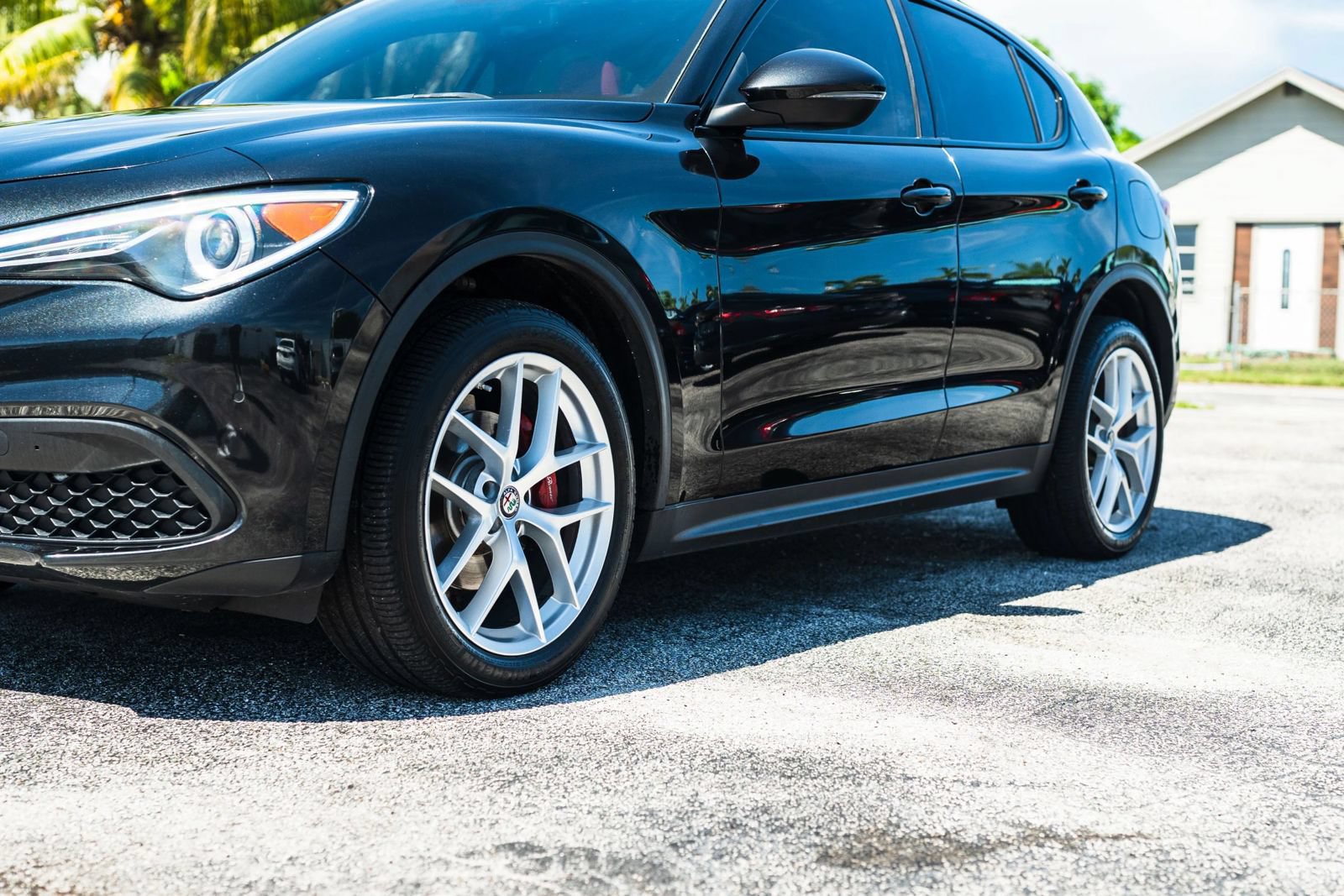 Used 2019 Alfa Romeo Stelvio Ti AWD/4WD image 12