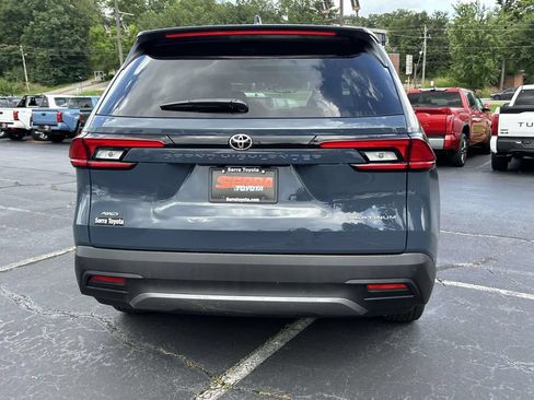 Used 2026 Toyota Grand Highlander AWD image 4