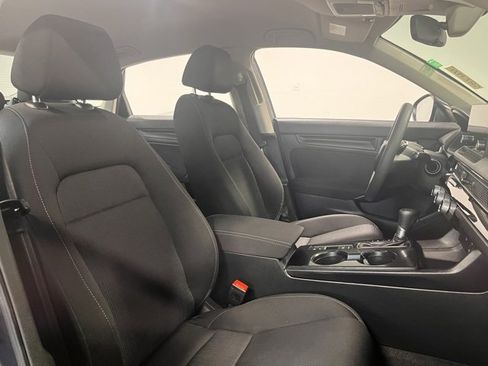 Used 2023 Honda Civic LX image 9