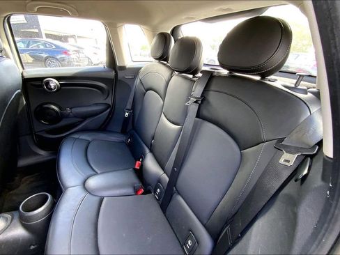 Used 2018 MINI Cooper 4-Door Hardtop image 20