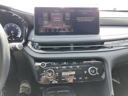 Used 2024 INFINITI QX60 Luxe AWD/4WD image 34