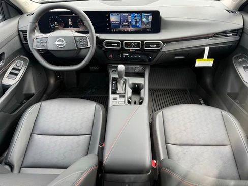 New 2026 Nissan Sentra SR w/ SR Premium Package FWD image 25