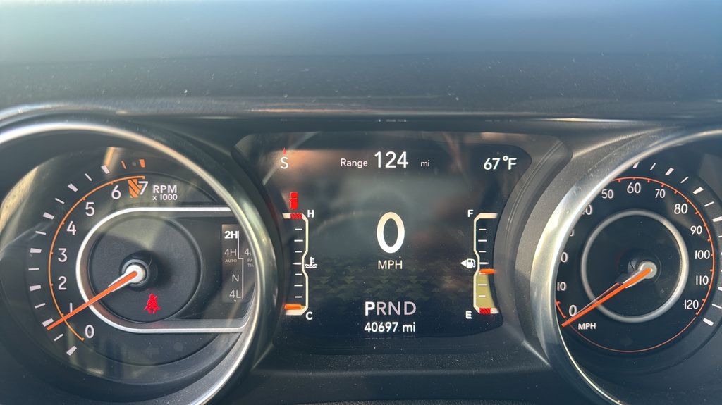 Used 2020 Jeep Wrangler Unlimited Sahara AWD/4WD image 17