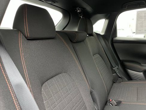 Used 2025 Honda HR-V Sport image 36