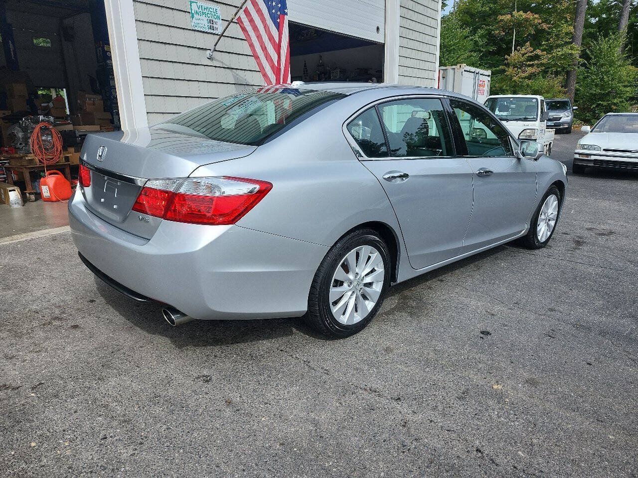 Used 2015 Honda Accord EX-L image 4