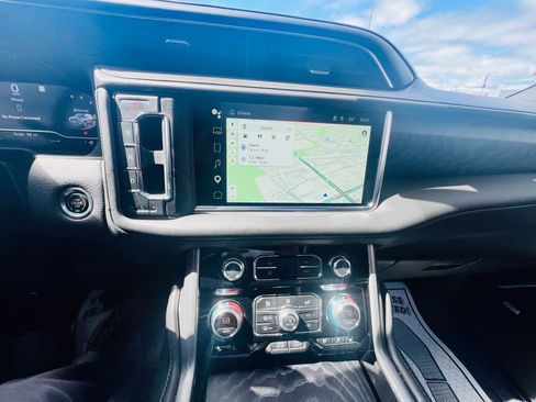 Used 2022 GMC Yukon Denali AWD/4WD image 29