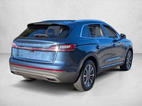 Used 2019 Lincoln Nautilus Select FWD image 3