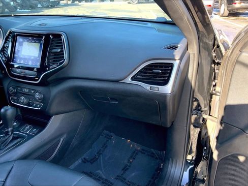 Used 2019 Jeep Cherokee High Altitude image 15