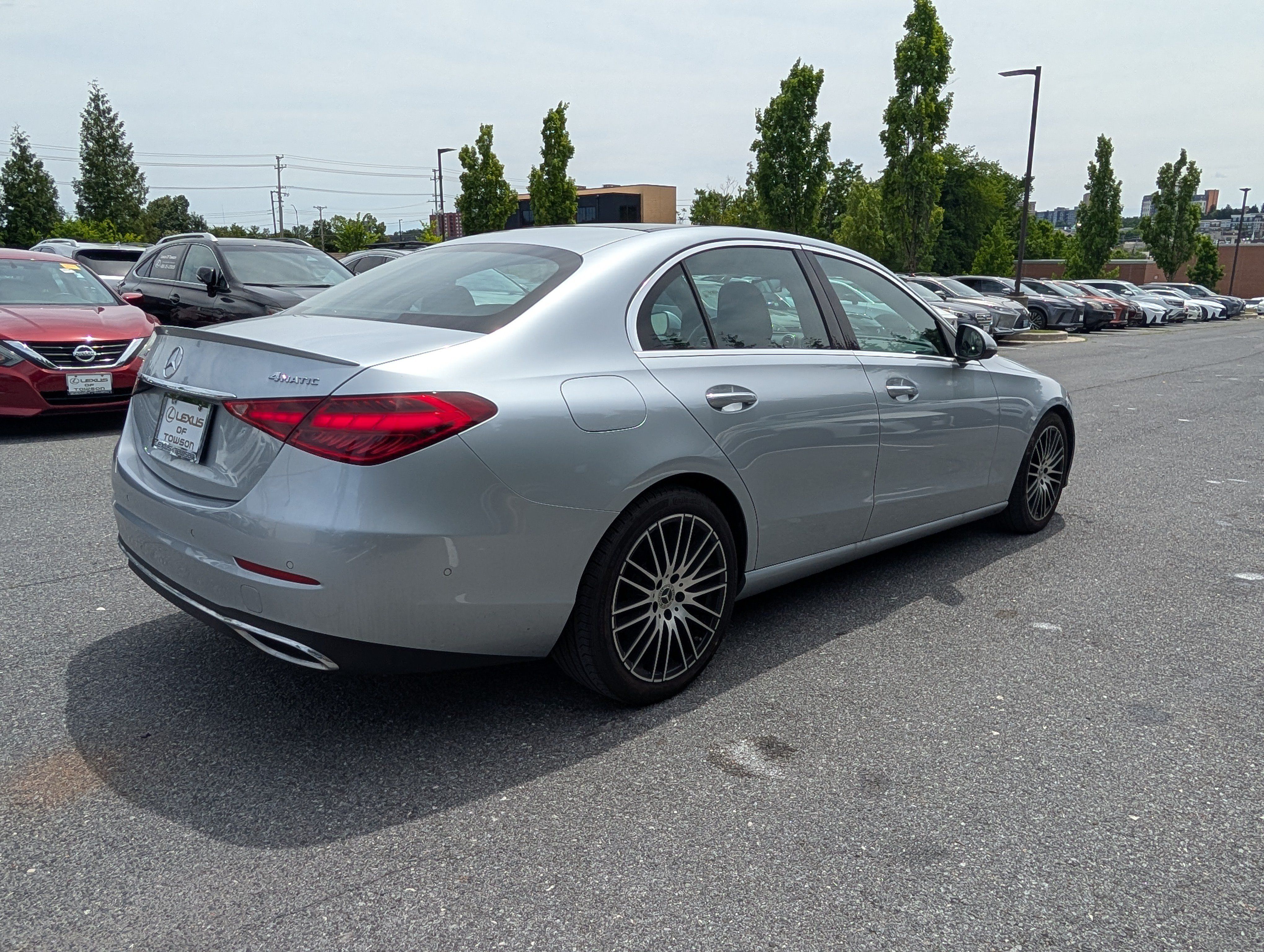 Used 2023 Mercedes-Benz C 300 4MATIC Sedan image 3