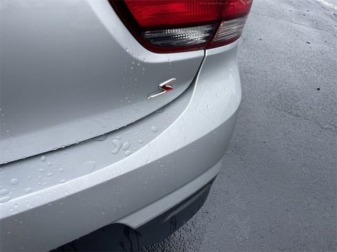 Used 2020 Kia Rio S image 6