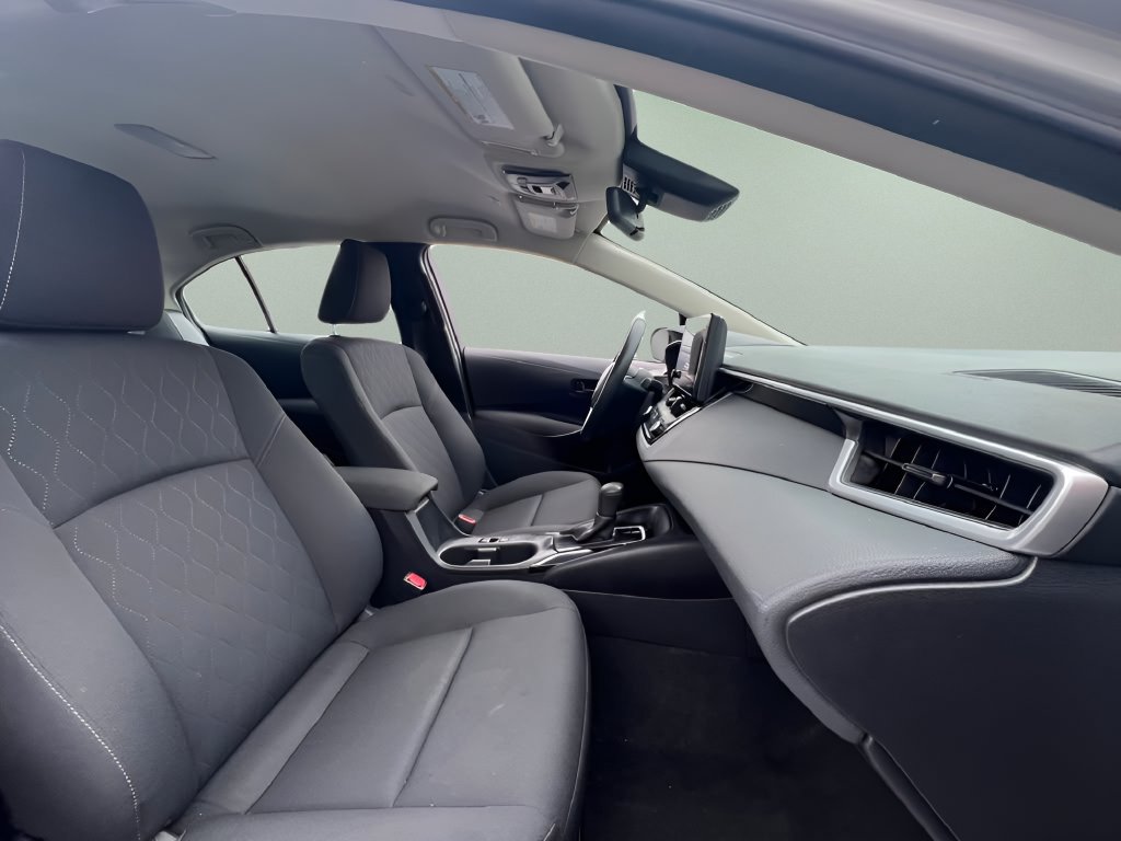 Used 2024 Toyota Corolla LE FWD image 22