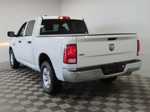 Used 2022 RAM 1500 Classic SLT image 3