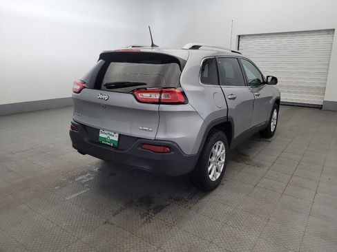 Used 2017 Jeep Cherokee Latitude w/ True North Edition AWD/4WD image 9