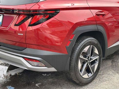 Certified 2025 Hyundai Tucson SEL image 10