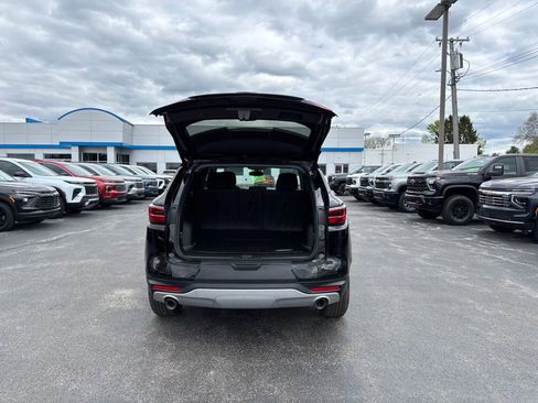 New 2026 Chevrolet Blazer LT w/ Convenience Package FWD image 6