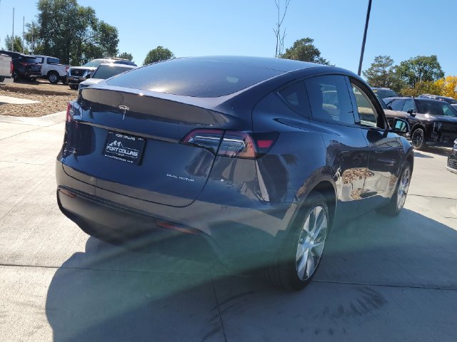 Used 2023 Tesla Model Y Long Range AWD/4WD image 5