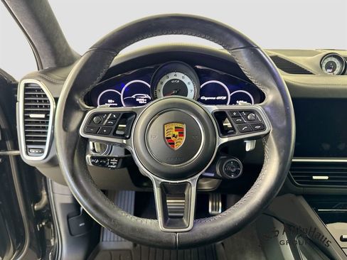 Used 2021 Porsche Cayenne GTS AWD/4WD image 12