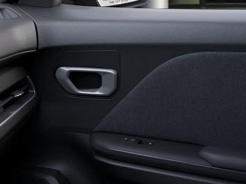 New 2026 Kia K4 LXS image 25