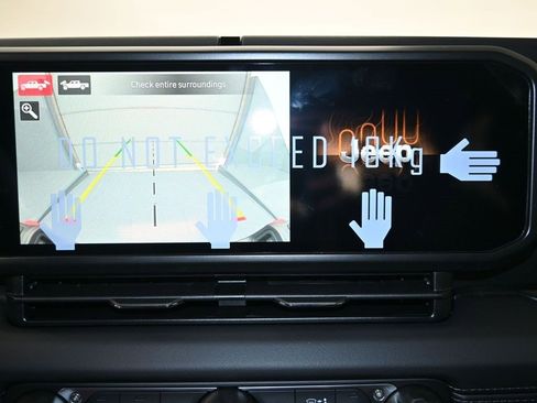 New 2026 Jeep Gladiator Rubicon image 17