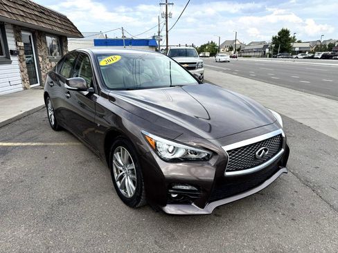 Used 2015 INFINITI Q50 Premium image 9
