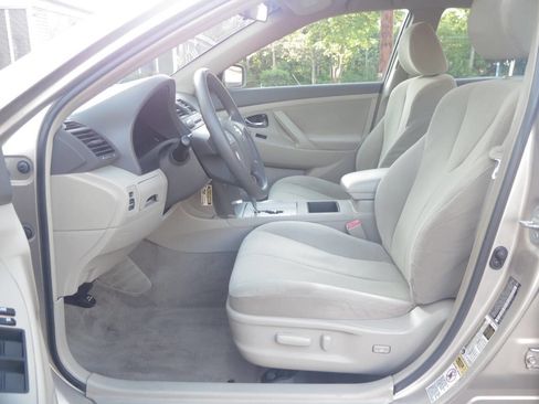 Used 2008 Toyota Camry LE FWD image 10