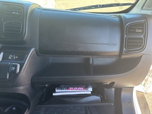 Used 2023 RAM ProMaster 2500 image 25