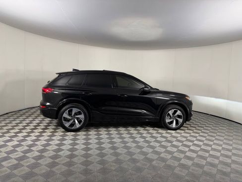 Used 2025 Audi Q6 e-tron Premium Plus w/ Premium Plus AWD/4WD image 5