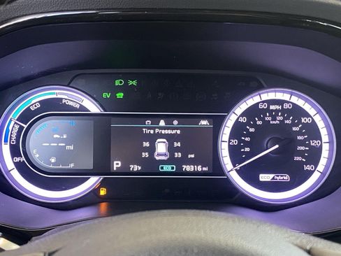 Used 2022 Kia Niro LXS FWD image 15