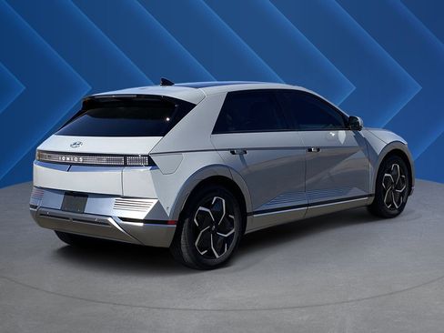 Certified 2023 Hyundai Ioniq 5 Limited RWD image 3
