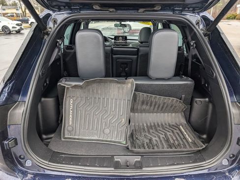 Used 2022 Mitsubishi Outlander SE AWD/4WD image 12