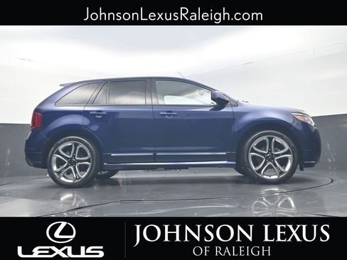 Used 2011 Ford Edge Sport w/ Driver Entry Pkg image 21
