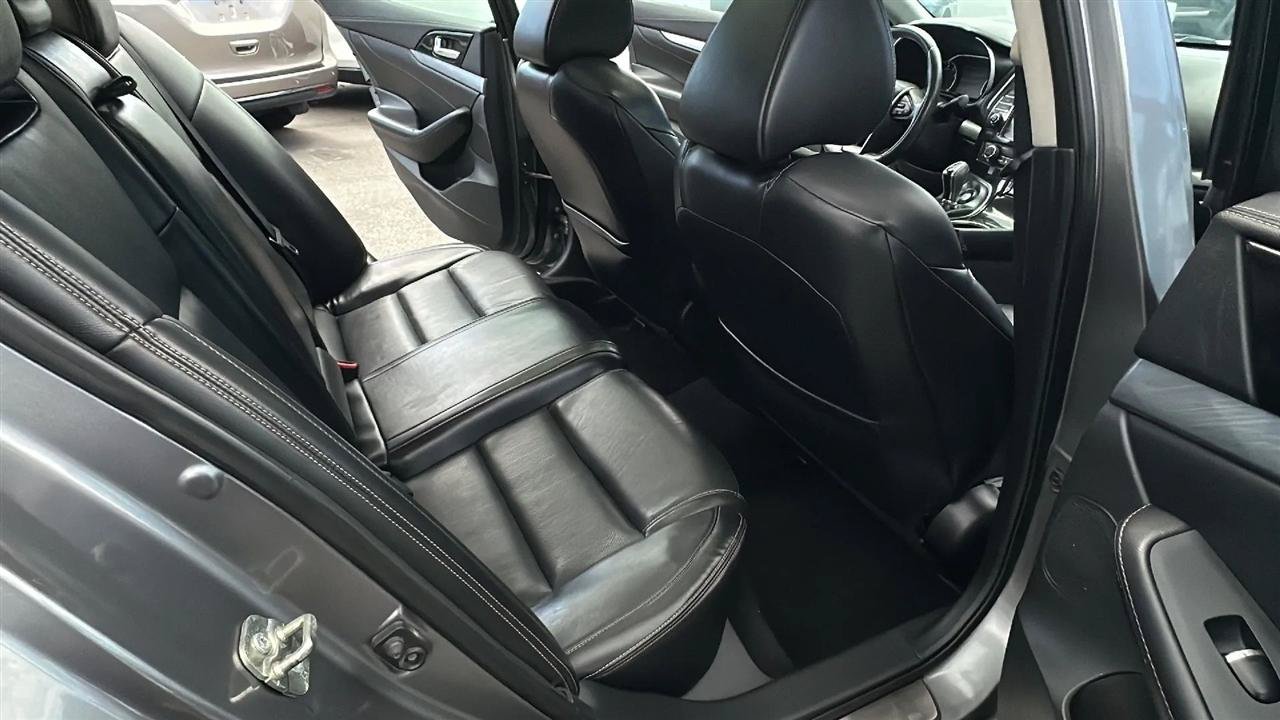 Used 2016 Nissan Maxima 3.5 SL FWD image 26