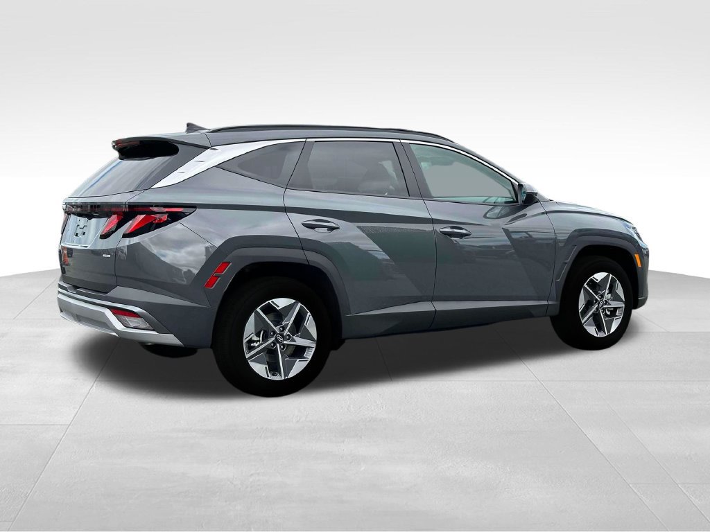Used 2026 Hyundai Tucson SEL Plus AWD/4WD image 9