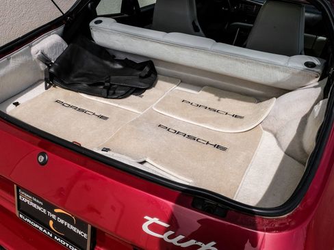 Used 1989 Porsche 944 Turbo RWD image 41