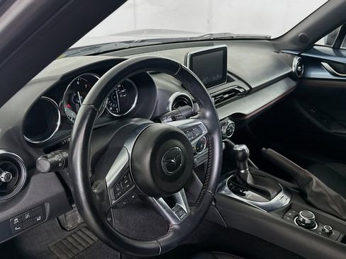 Used 2016 MAZDA MX-5 Miata Grand Touring RWD image 18