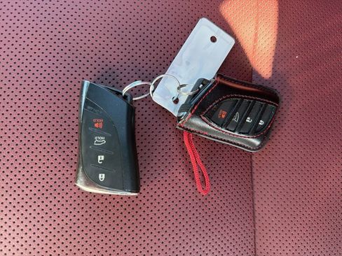 Used 2022 Lexus GX 460 Premium w/ Premium Package image 33