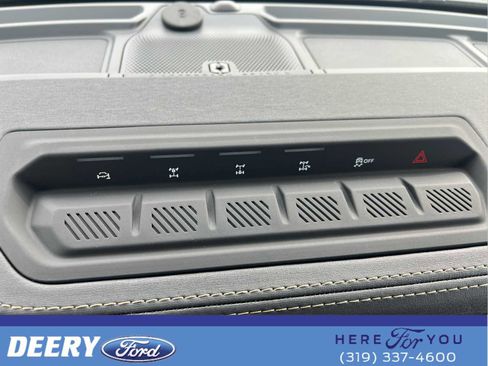 New 2025 Ford Bronco Badlands image 35