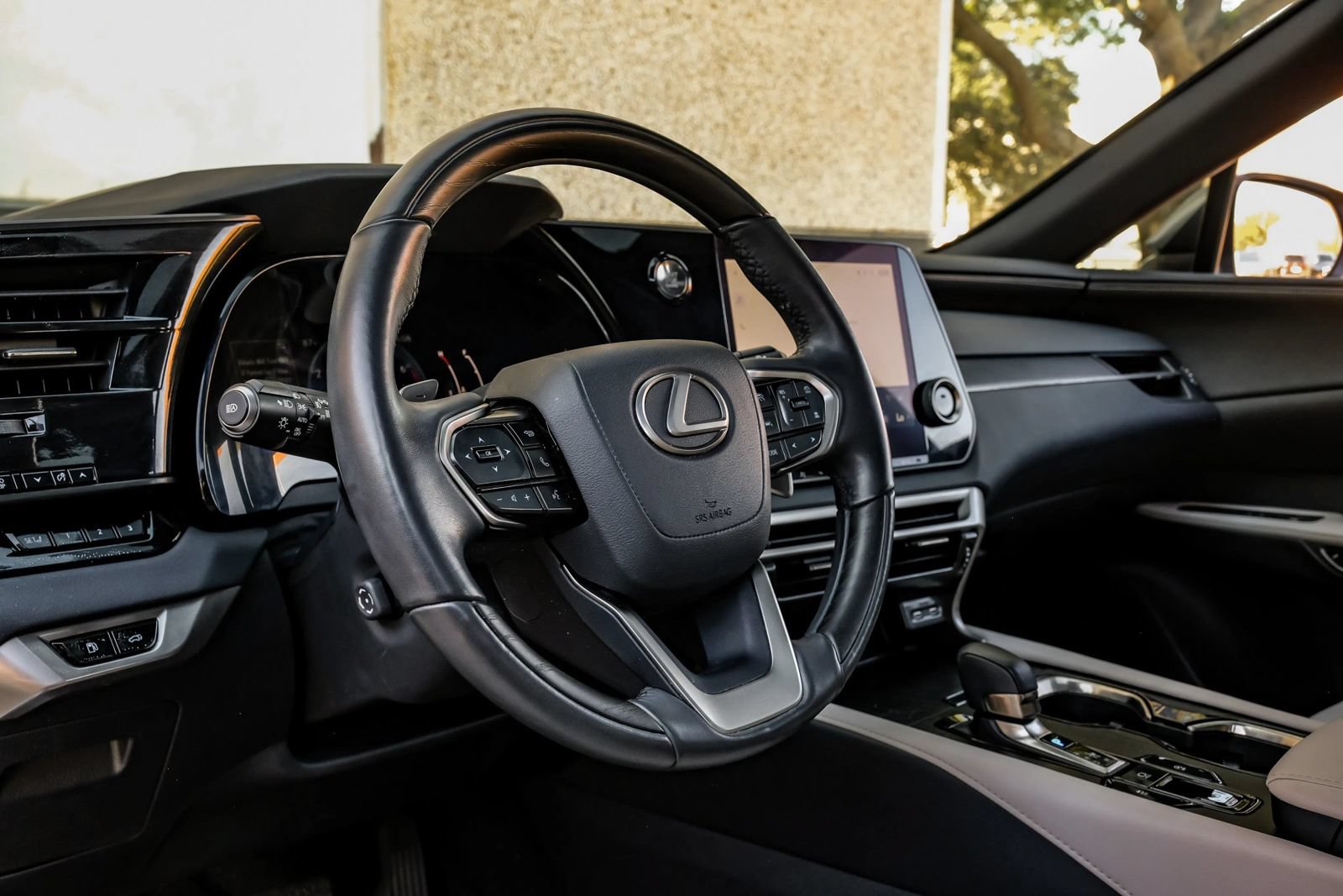 Used 2023 Lexus RX 350 Premium w/ Accessory Package (Z1) FWD image 19