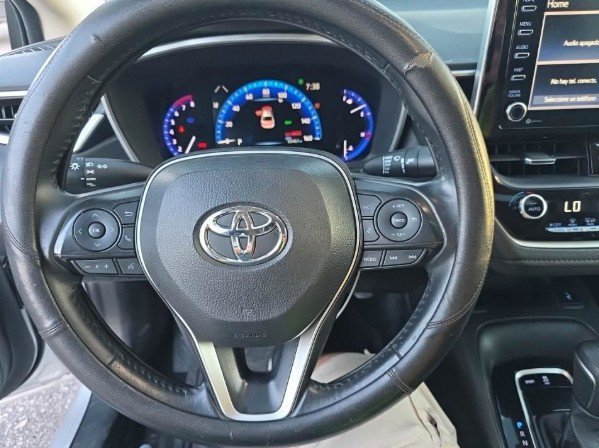 Used 2022 Toyota Corolla XLE FWD image 8