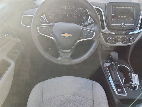 Used 2022 Chevrolet Equinox LS w/ LPO, Floor Liner Package image 9