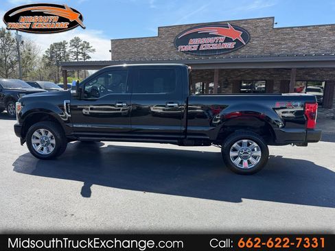 Used 2017 Ford F350 Platinum w/ Platinum Ultimate Package AWD/4WD image 1