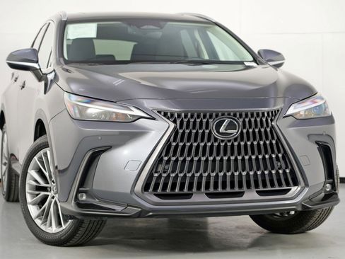 Used 2022 Lexus NX 350 AWD image 4