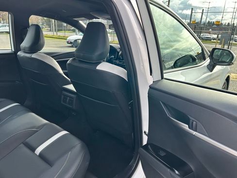 Certified 2025 Toyota Camry SE image 13