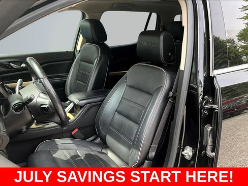 Used 2019 GMC Acadia Denali w/ Technology Package AWD/4WD image 27