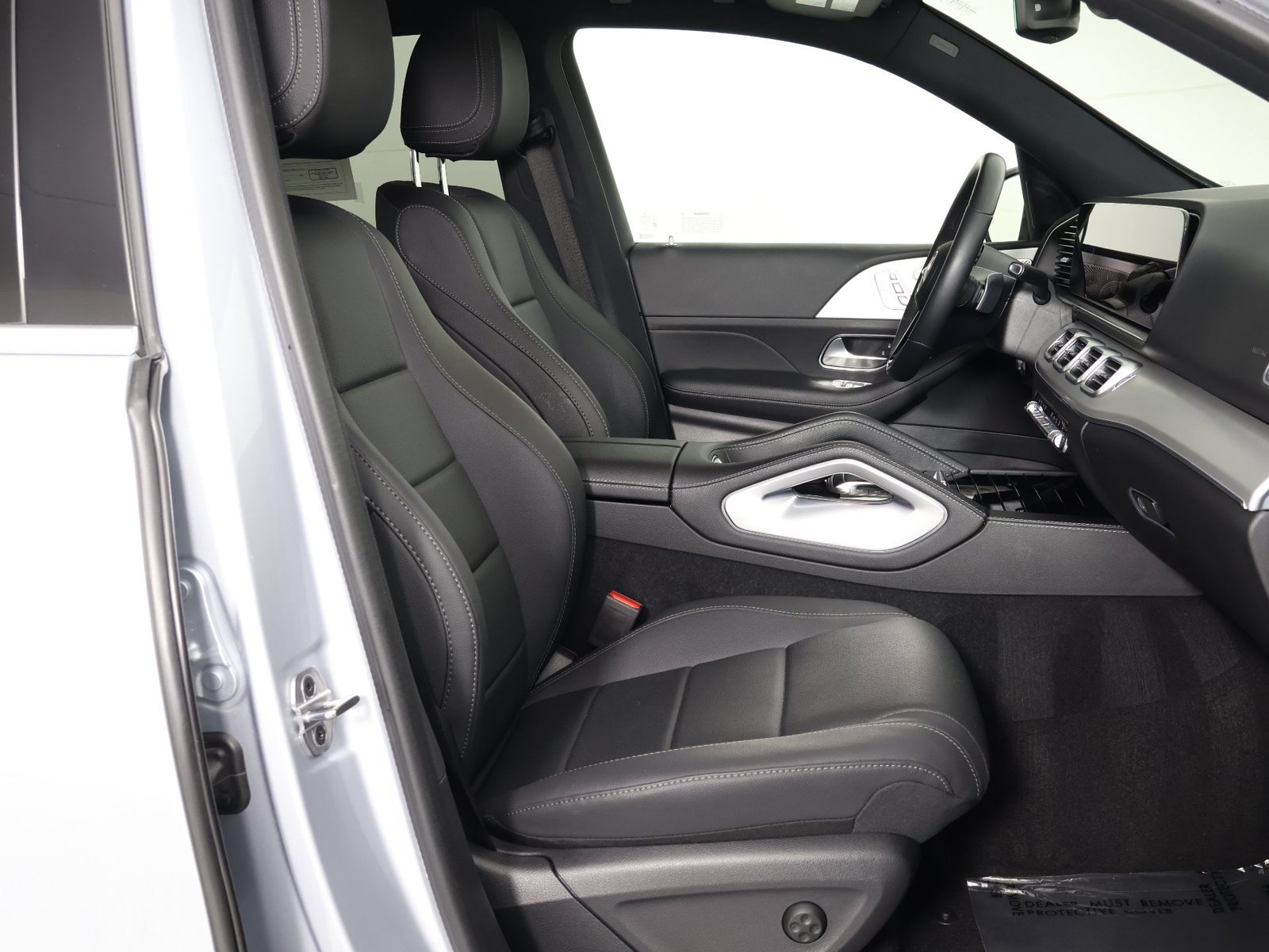 Used 2025 Mercedes-Benz GLE 450e 4MATIC image 29