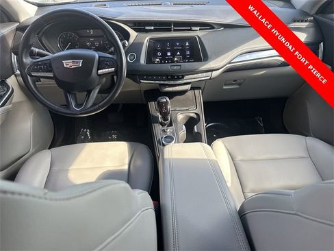 Used 2023 Cadillac XT4 Luxury image 19