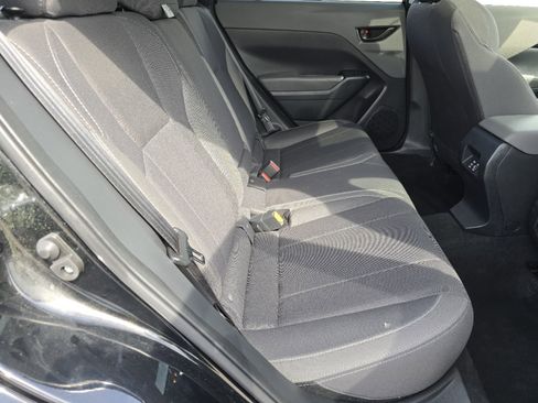 Used 2025 Subaru Crosstrek 2.0i Premium AWD/4WD image 23